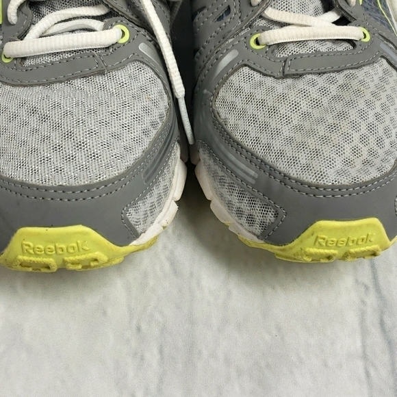 REEBOK Running 8 1/2D Grey & Yellow EUC - Picture 11 of 13